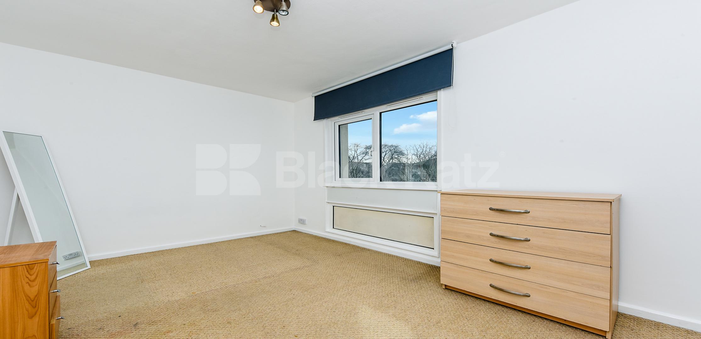 			NEW INSTRUCTION , 4 Bedroom, 1 bath, 1 reception Apartment			 Cedars Road, Clapham Common